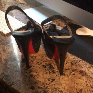 Christian louiboutin,ask me if you have questions